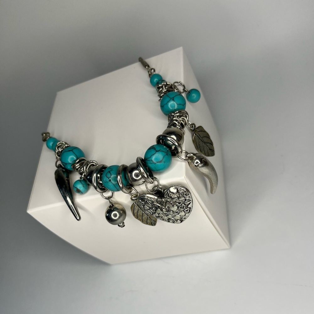 8” Boho silver toned necklace
